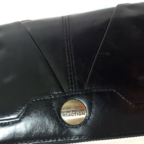 Kenneth Cole Black Leather Wallet clutch - Picture 4 of 9